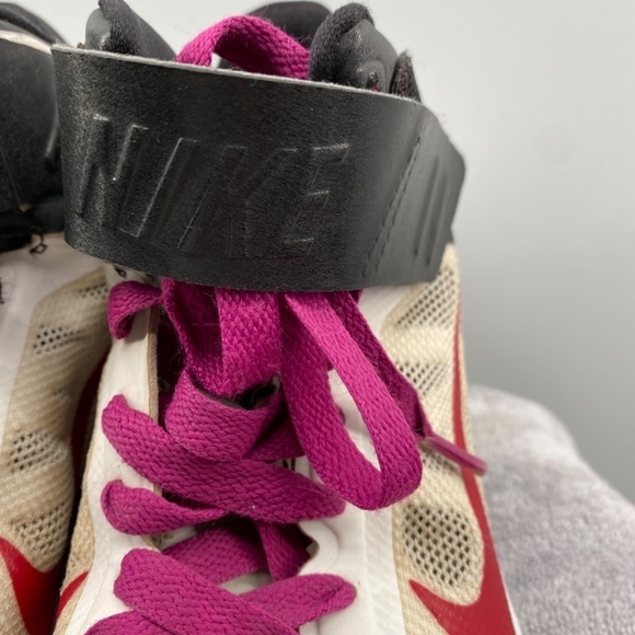 Nike Shoes Women's Size 6.5 Max Air 2010 Red Purple Black White High Tops - Picture 10 of 13